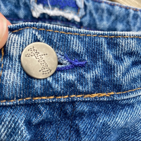 Wrangler Classic Jeans - Picture 3 of 8